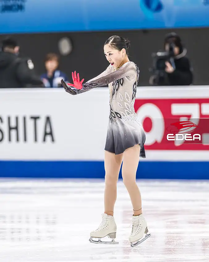 Ice Gallery Skates U.S.
